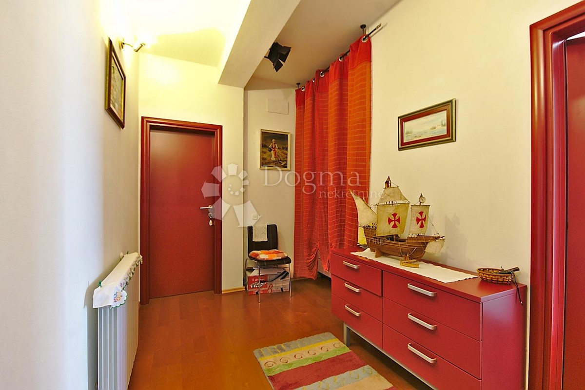 Hiša Veprinac, Opatija - Okolica, 903,46m2