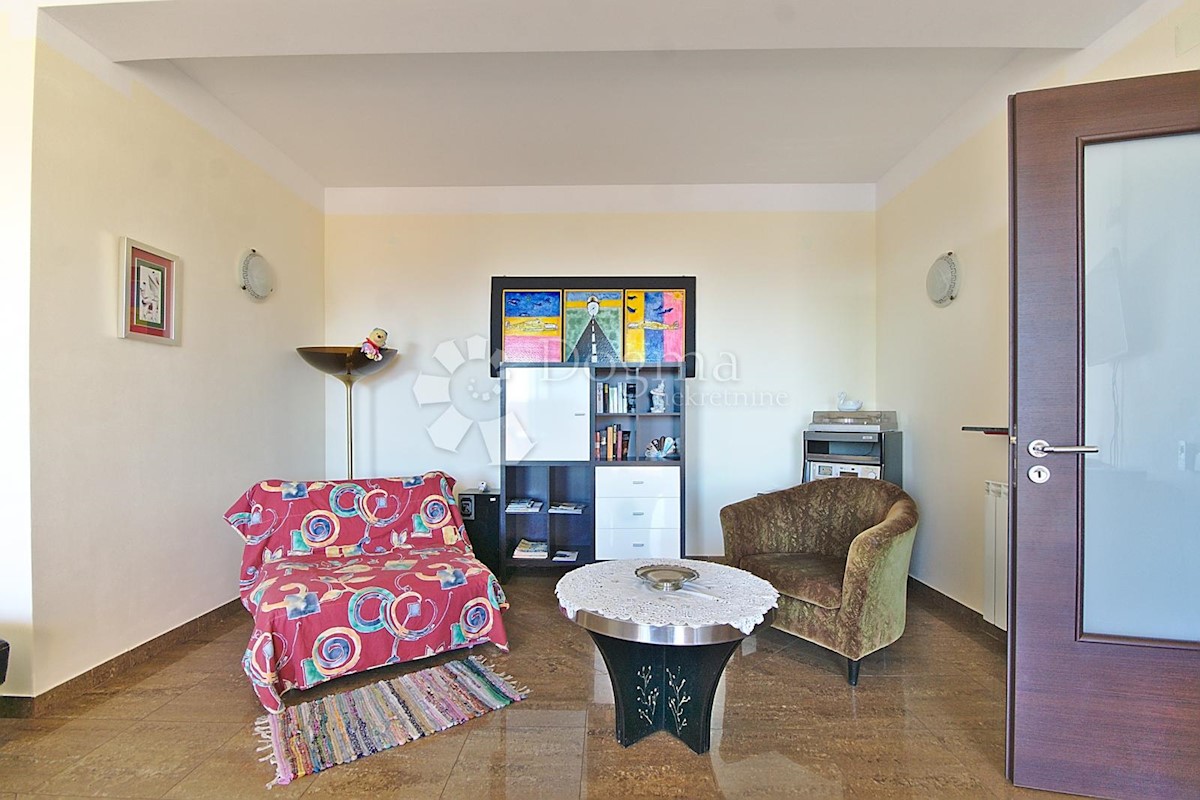 Hiša Veprinac, Opatija - Okolica, 903,46m2