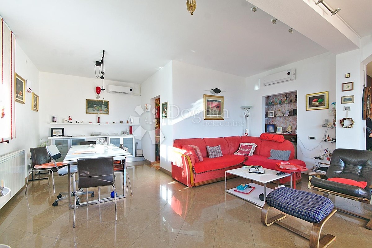 Hiša Veprinac, Opatija - Okolica, 903,46m2