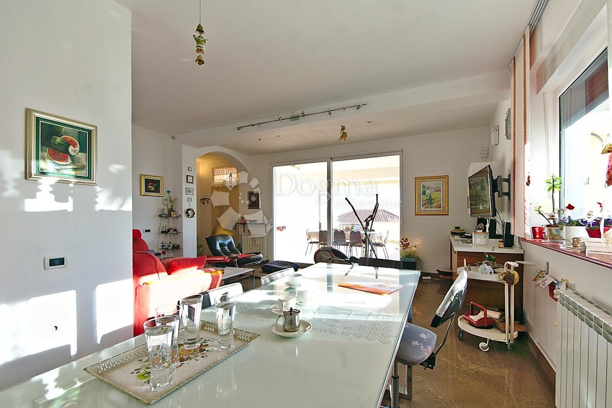 Hiša Veprinac, Opatija - Okolica, 903,46m2