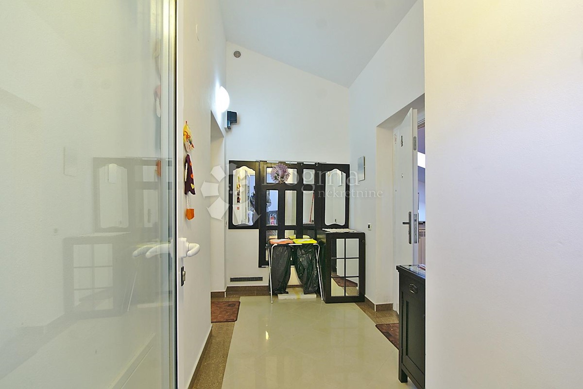 Hiša Veprinac, Opatija - Okolica, 903,46m2