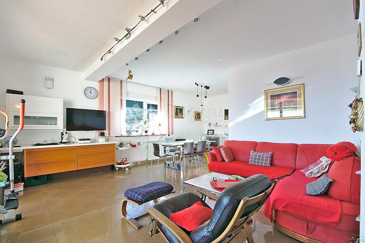 Hiša Veprinac, Opatija - Okolica, 903,46m2