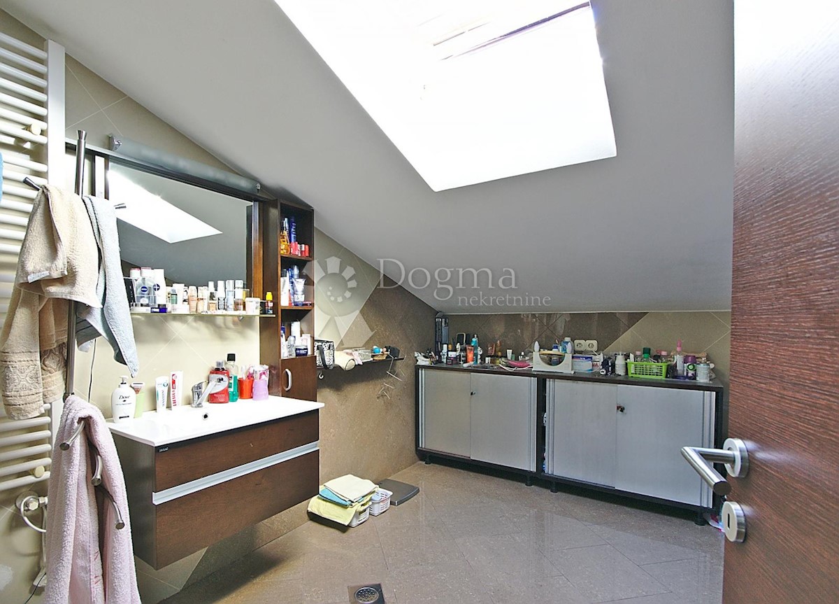 Hiša Veprinac, Opatija - Okolica, 903,46m2