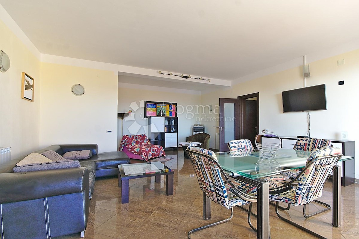 Hiša Veprinac, Opatija - Okolica, 903,46m2