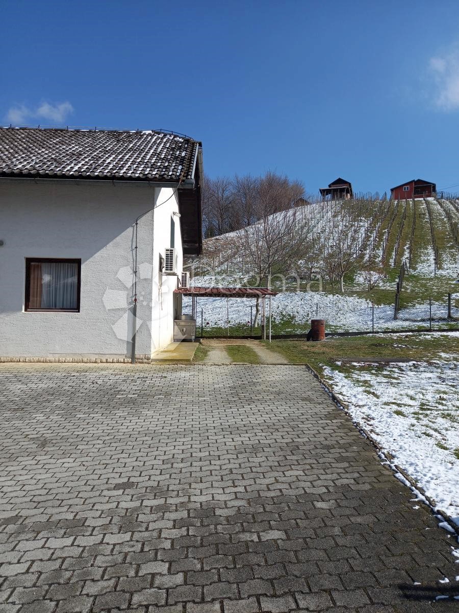 Poslovni prostor Ivanec, 640m2