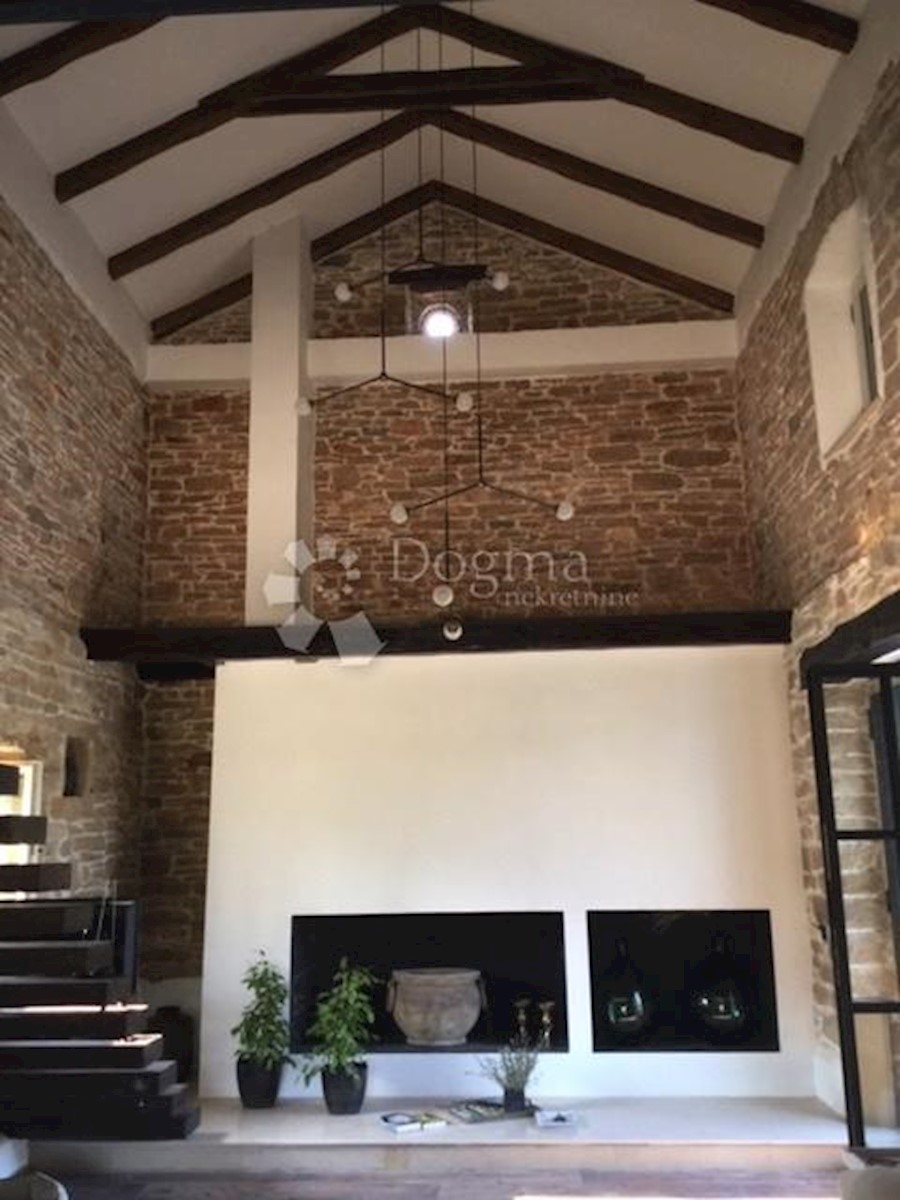 Hiša Martinčići, Grožnjan, 509m2