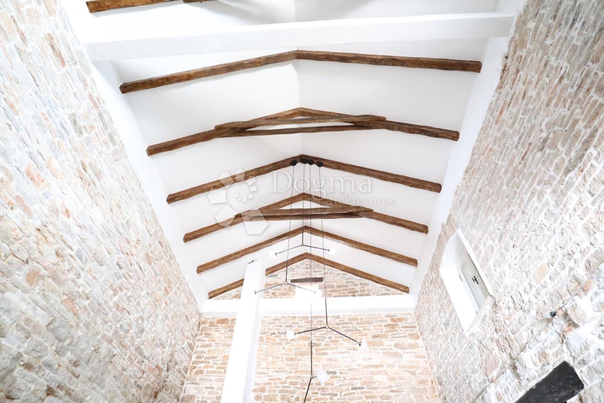 Hiša Martinčići, Grožnjan, 509m2