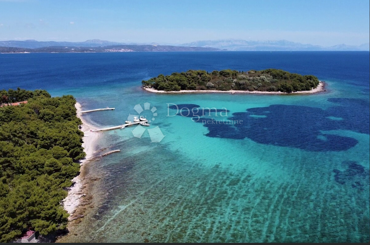 Zemljišče Drvenik Veliki, Trogir - Okolica, 1.200m2