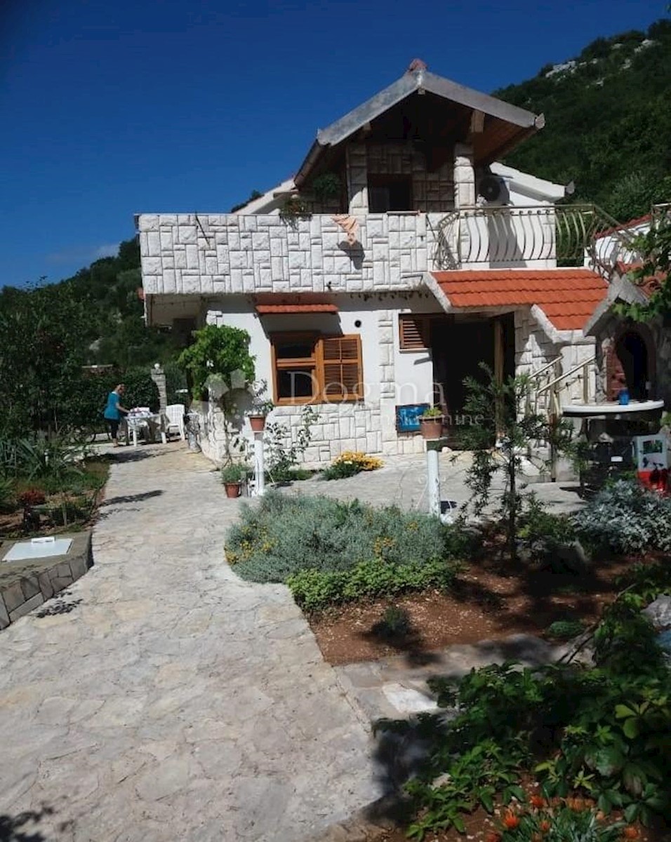 Hiša Trpanj, 120m2