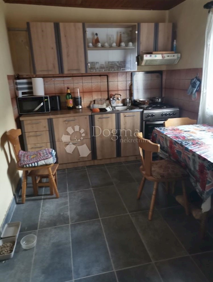Stanovanje Centar, Vinkovci, 64m2