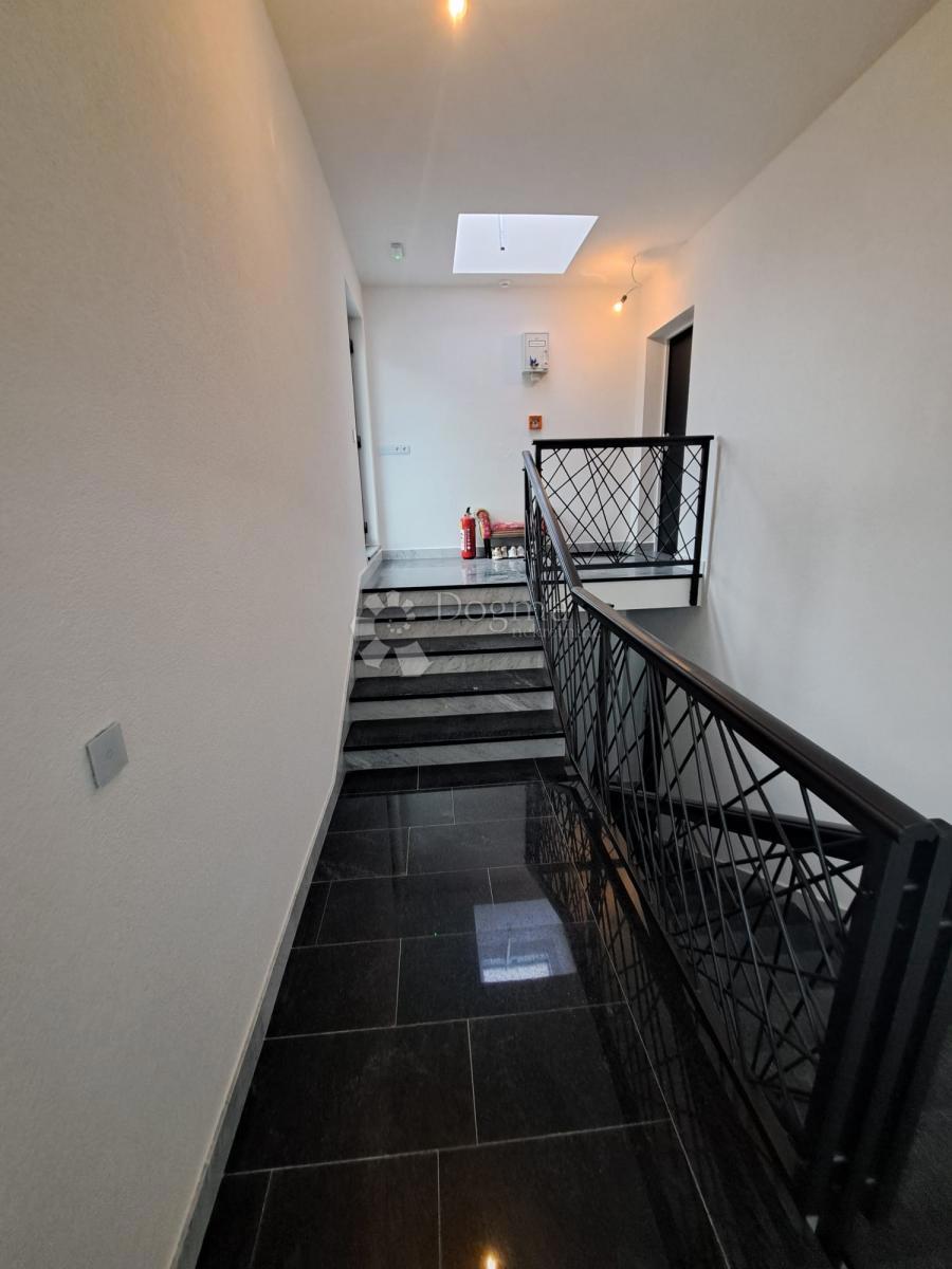Stanovanje Kaštel Novi, Kaštela, 75,36m2