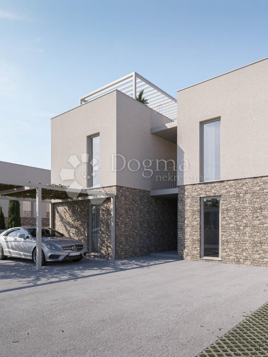 Apartma Karigador, Brtonigla, 116m2
