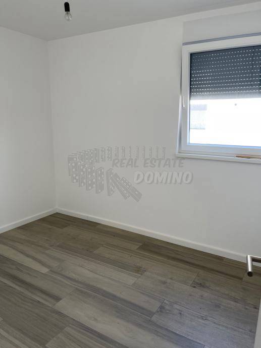 Dva apartmaja z vrtom! Mesto Krk!