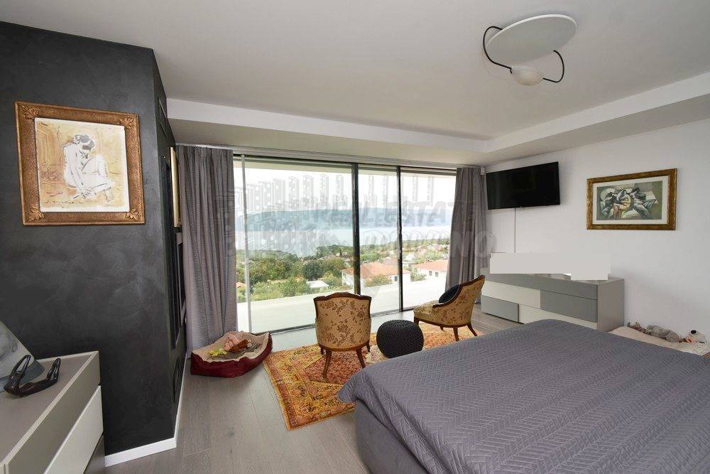 Edinstvena vila! Otok Krk!