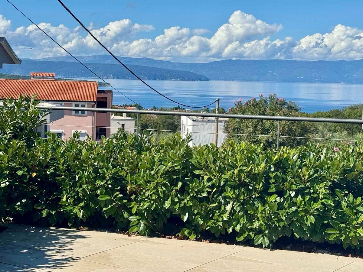 Luksuzno v bližini Malinske na otoku Krku!