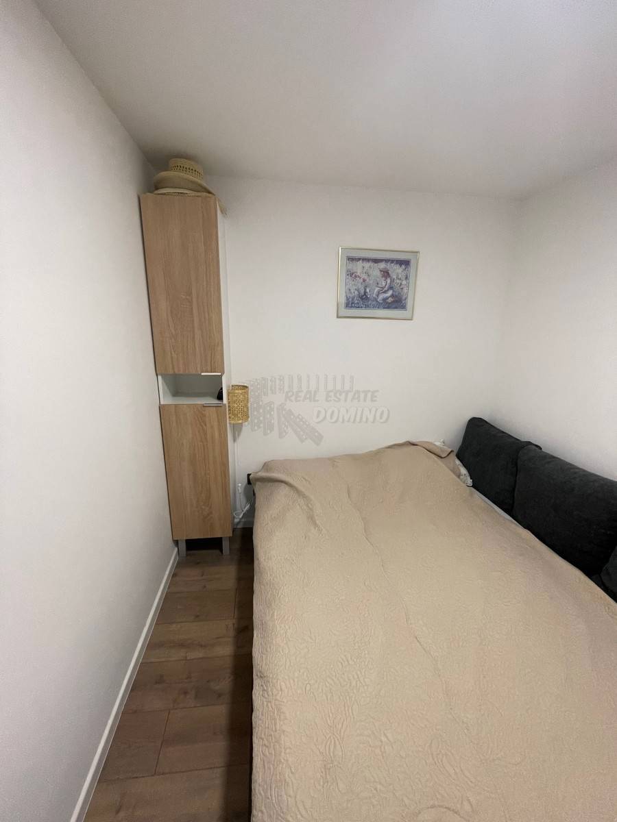 Lepa, prenovljena hiša z vrtom 150 m od morja! Punat