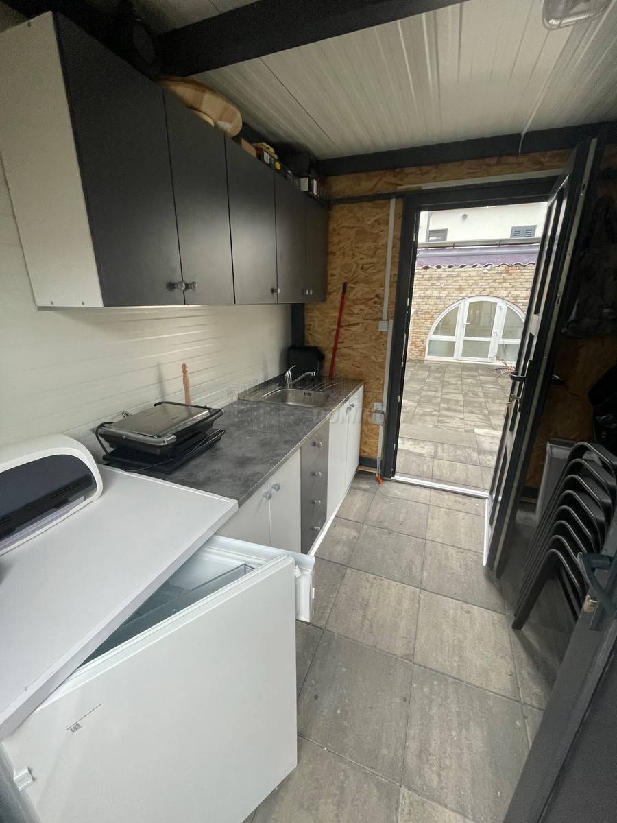 Lepa, prenovljena hiša z vrtom 150 m od morja! Punat