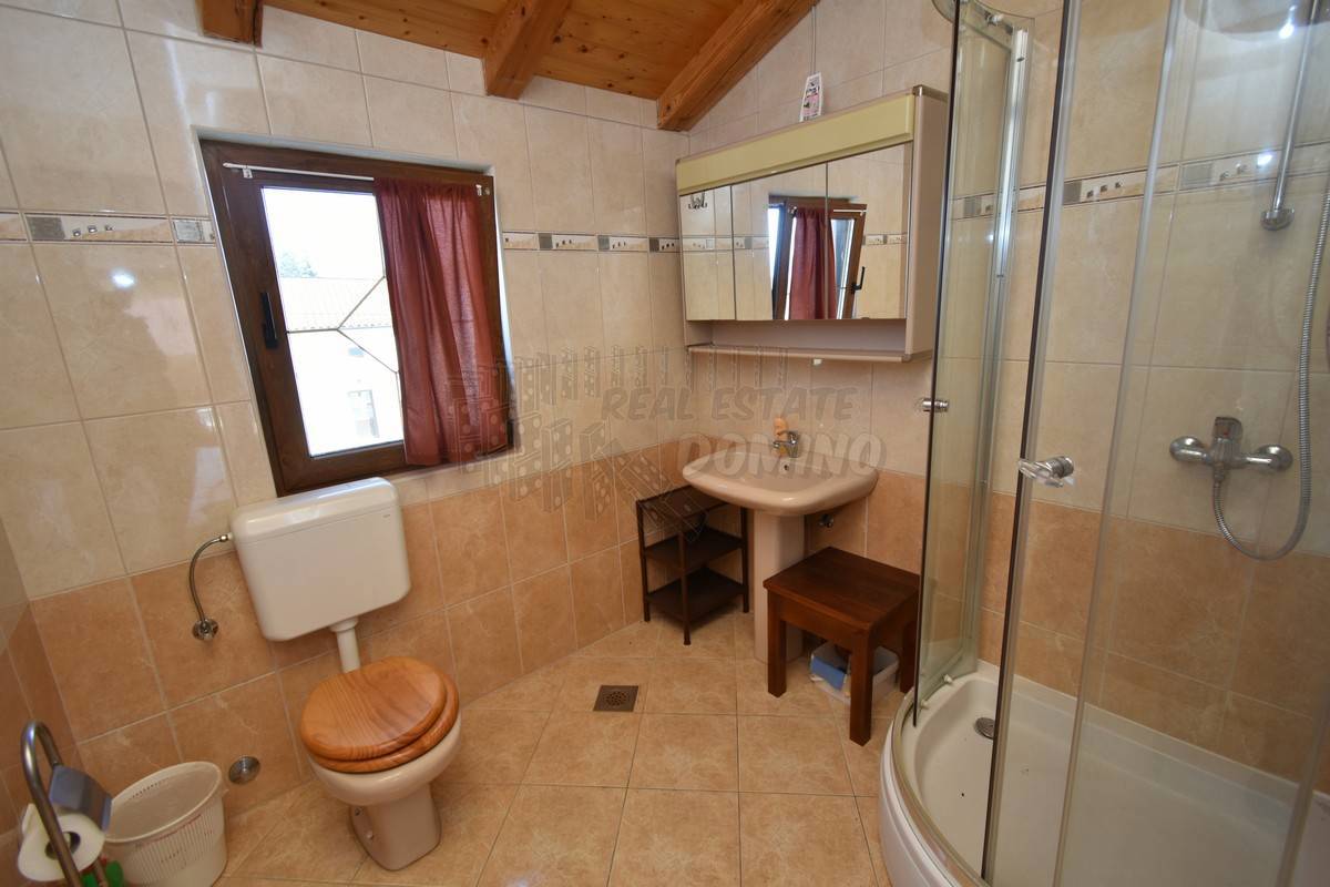 Hiša Dobrinj, 150m2