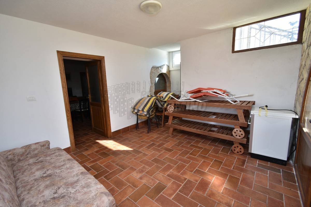 Hiša Dobrinj, 150m2