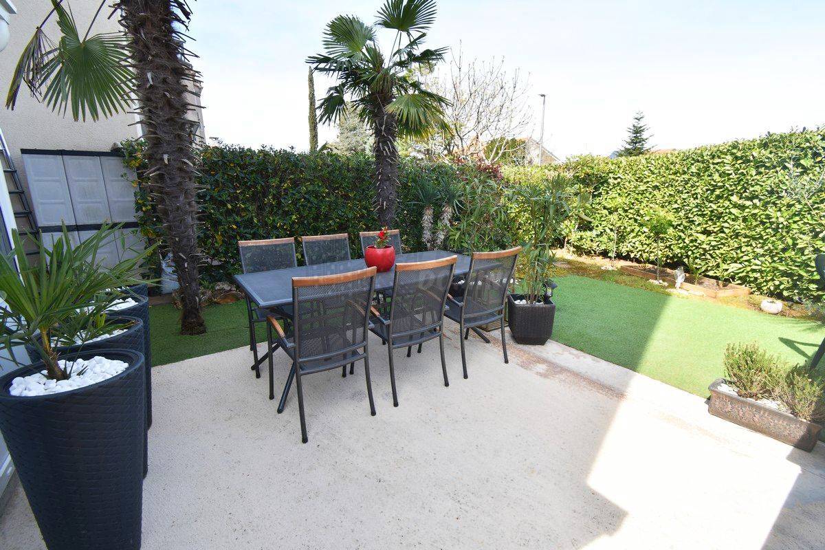 Apartma Malinska, Malinska-Dubašnica, 60m2