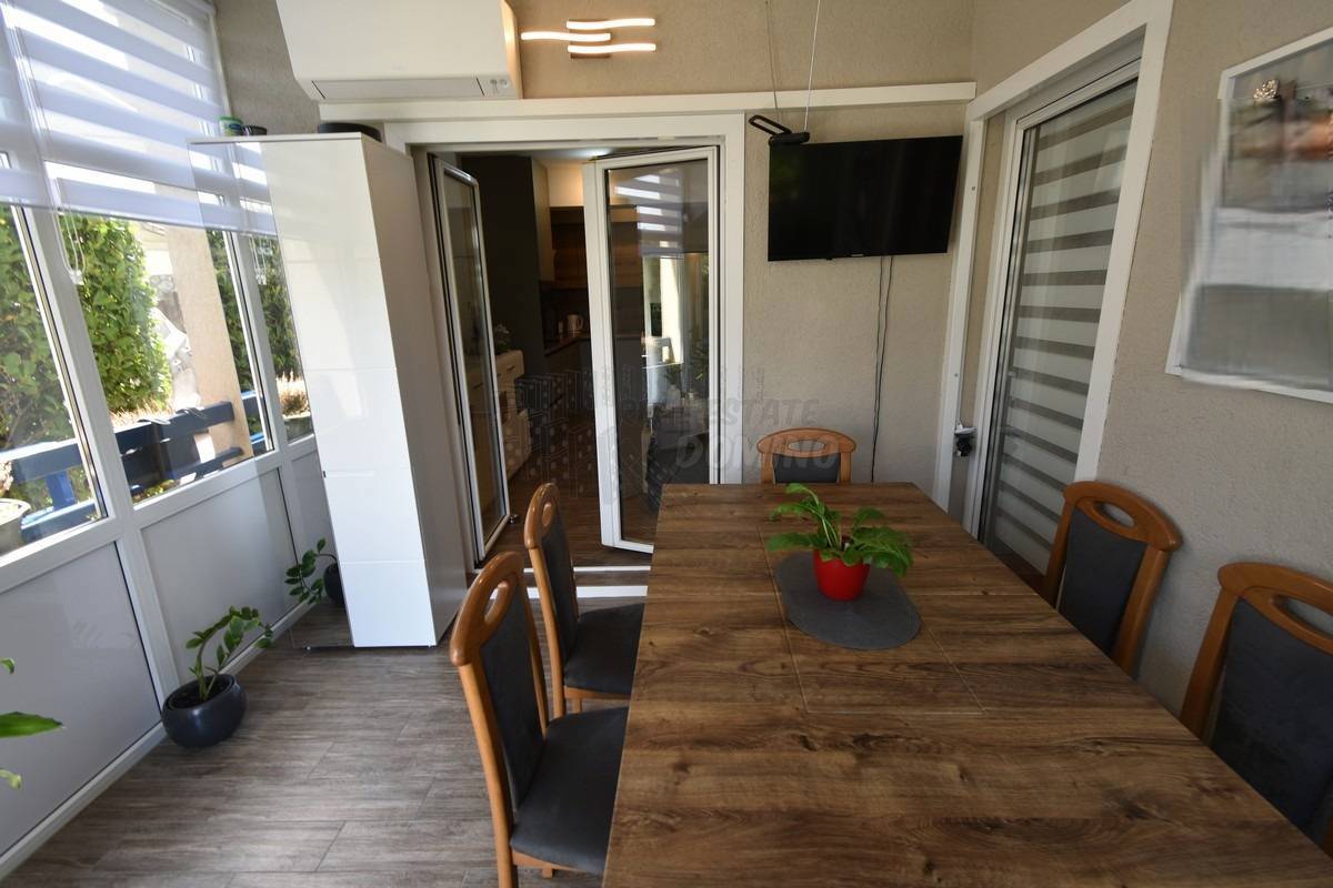 Apartma Malinska, Malinska-Dubašnica, 60m2