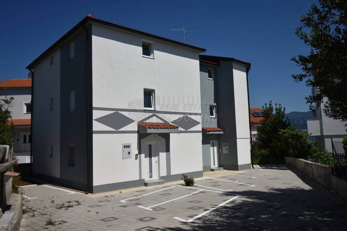 Stanovanje v novogradnji s pogledom na morje! Otok Krk!