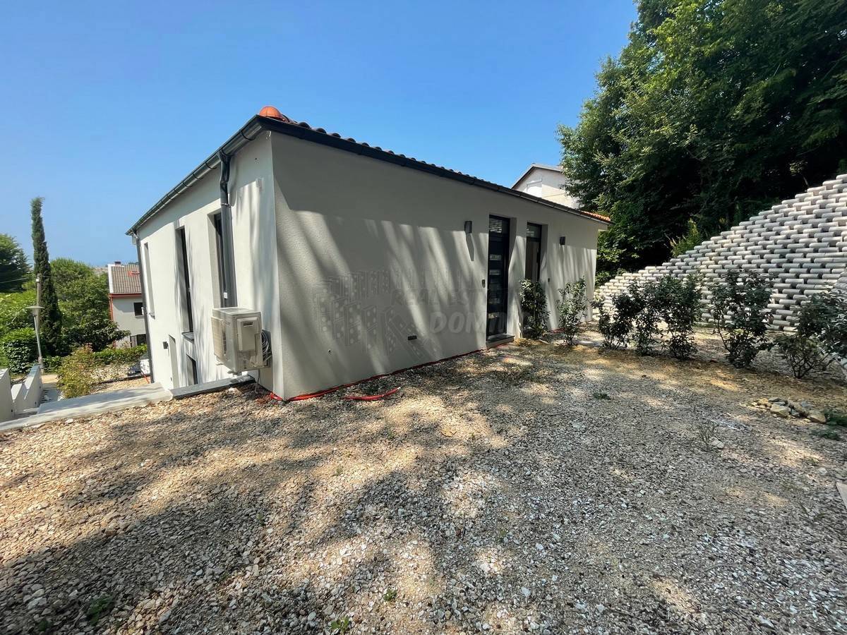 Novogradnja 150 metrov od morja! Otok Krk!