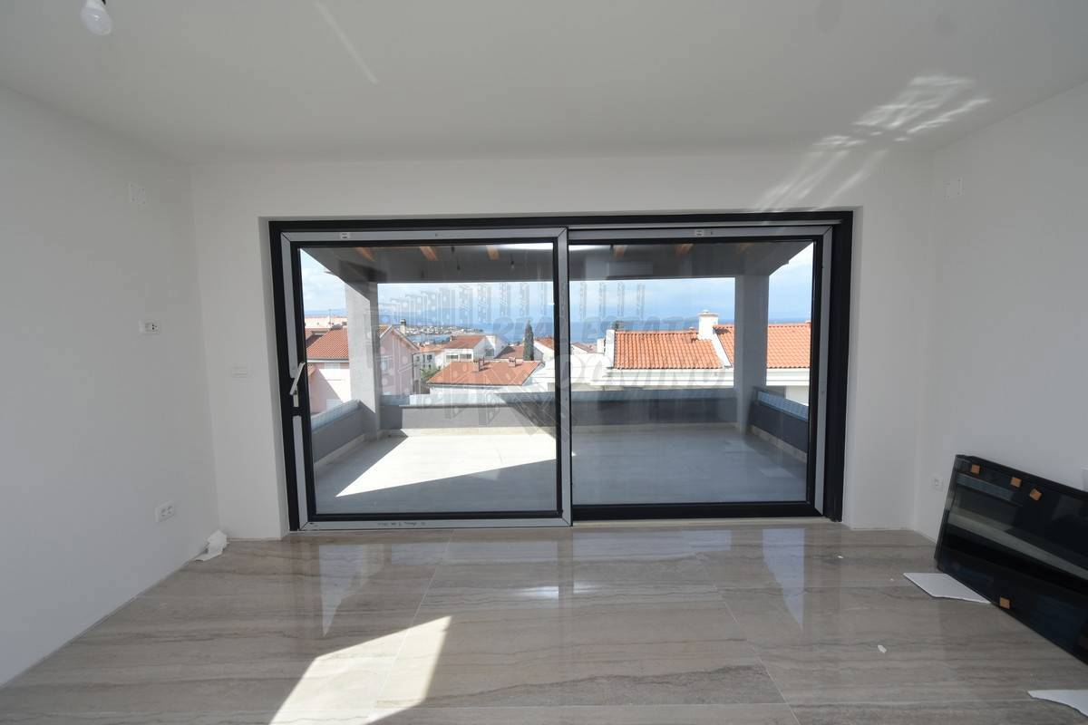Apartma s čudovitim pogledom na morje! Malinska!