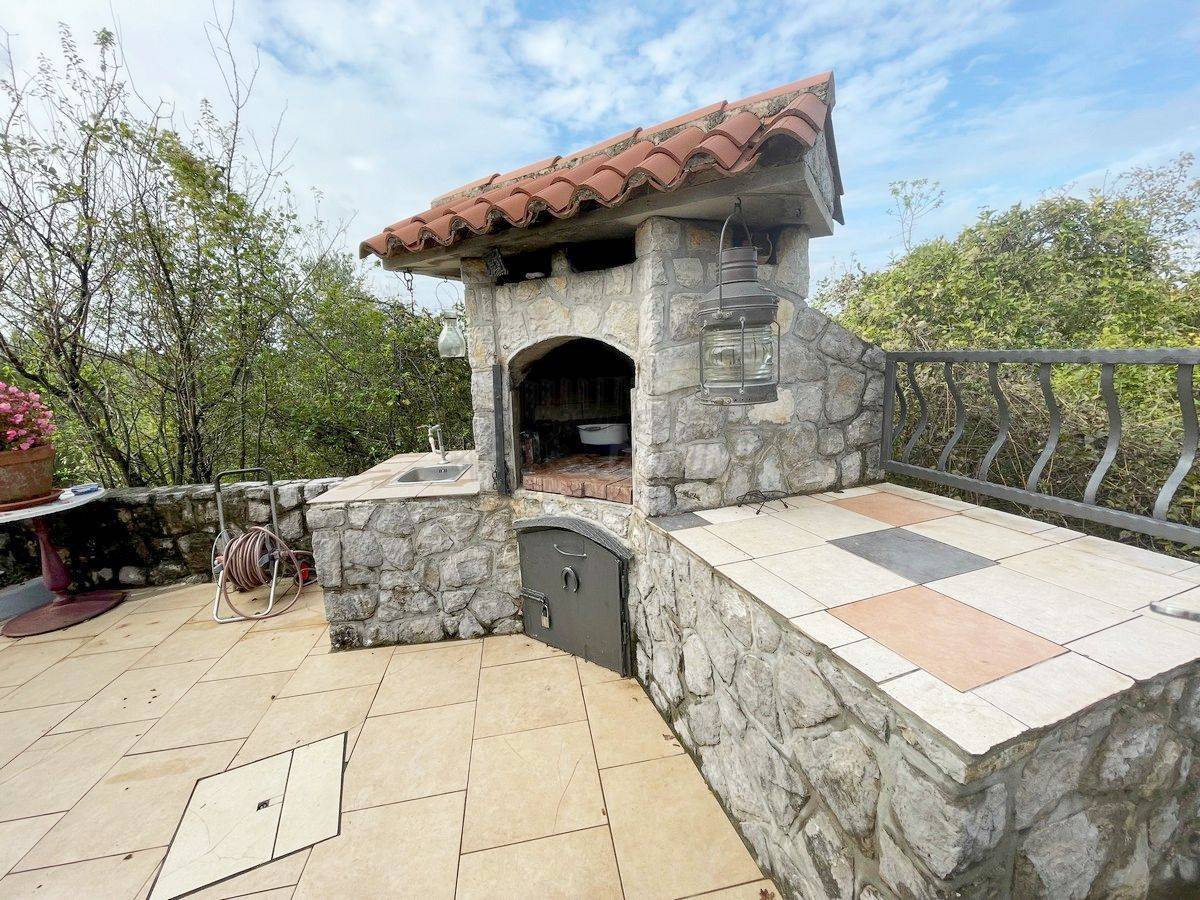 Hiša Dobrinj, 120m2