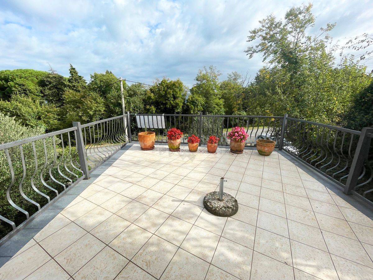 Hiša Dobrinj, 120m2