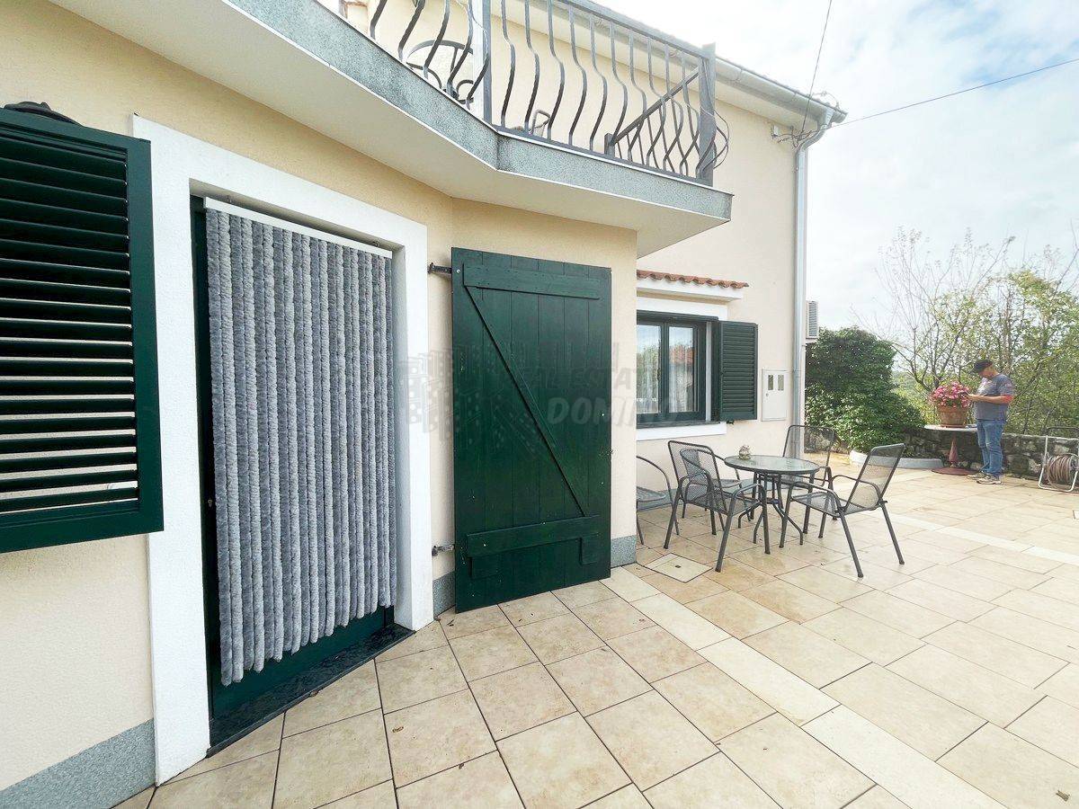 Hiša Dobrinj, 120m2