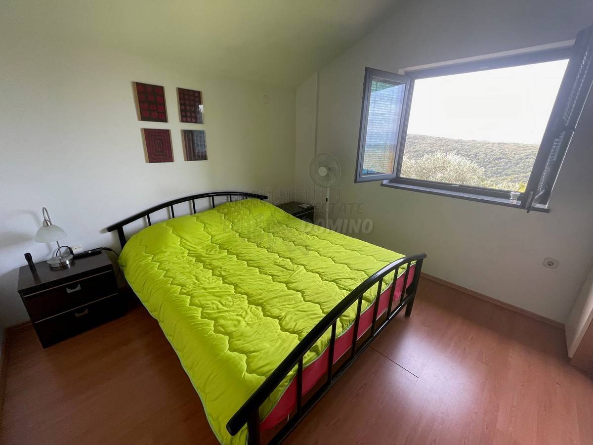 Hiša Dobrinj, 120m2