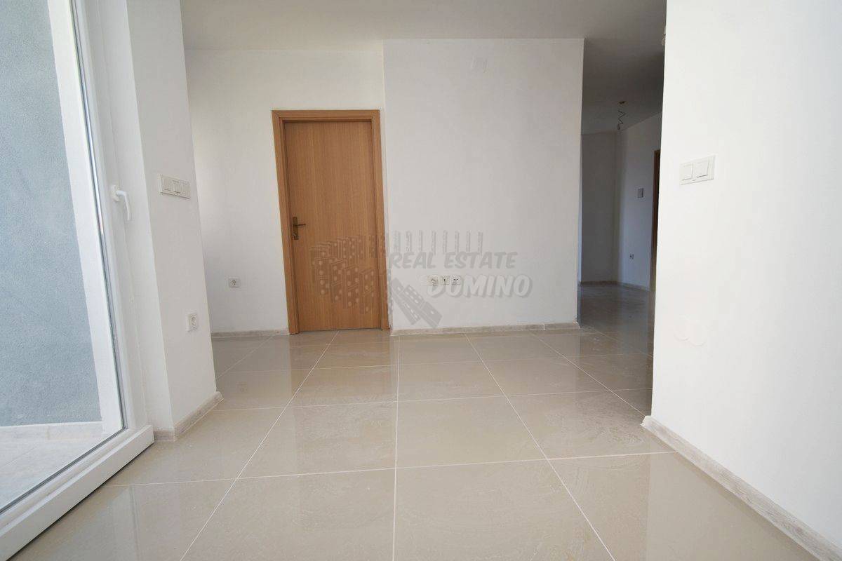 Stanovanje 150 metrov od morja! Pogled na morje!