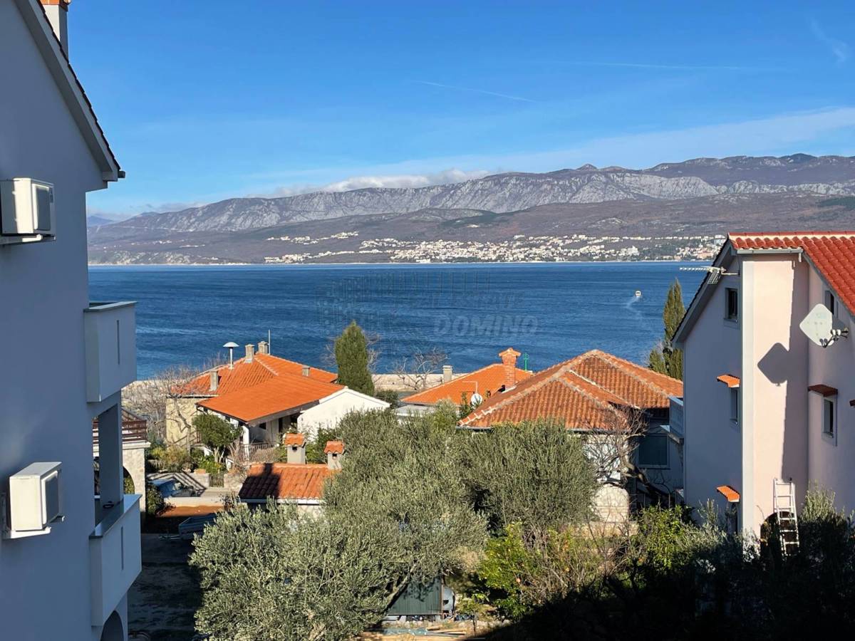 Stanovanje 150 metrov od morja! Pogled na morje!