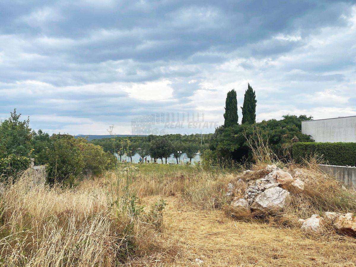 Druga linija do morja! Punat!