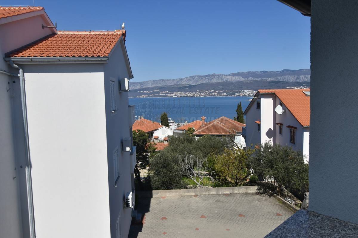 Novogradnja le 150 metrov od morja! šilo!