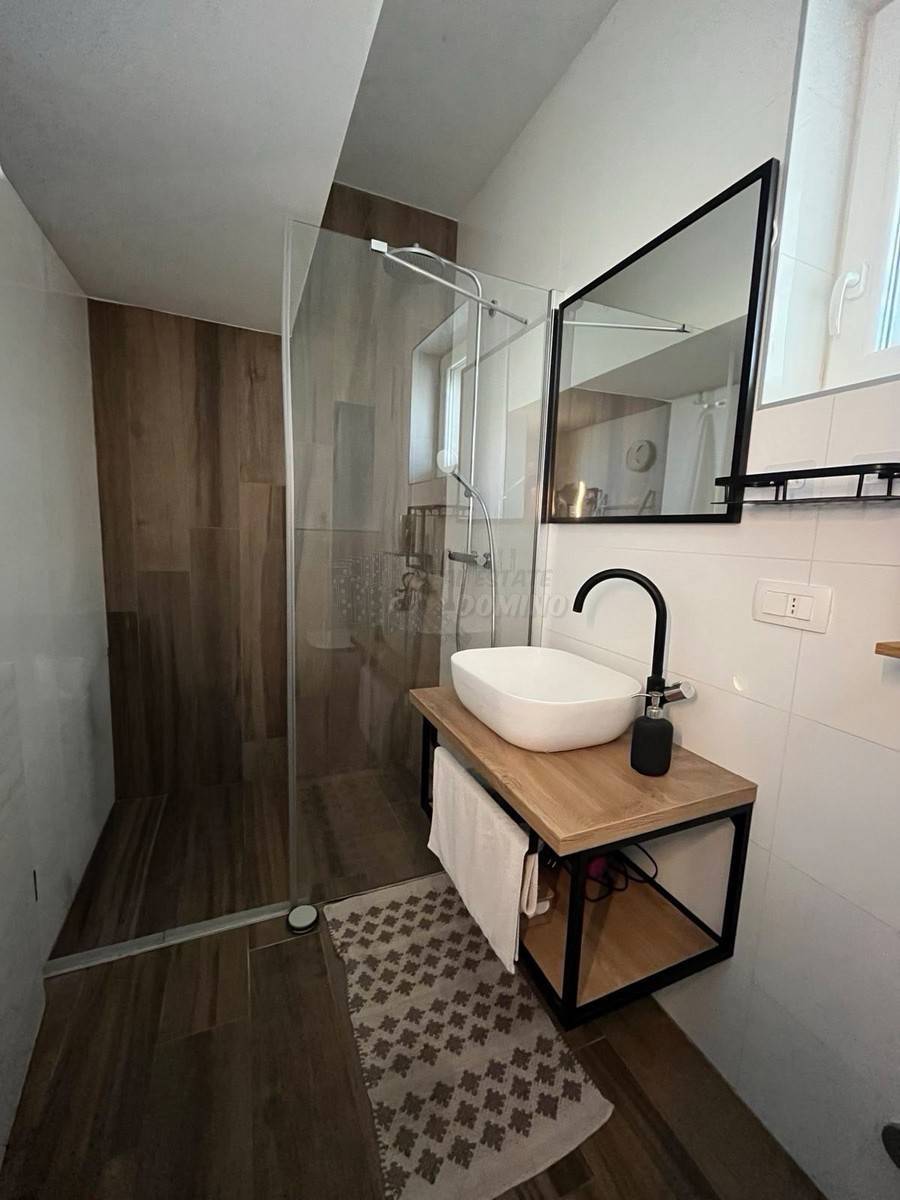 Apartma z veliko teraso, Malinska!