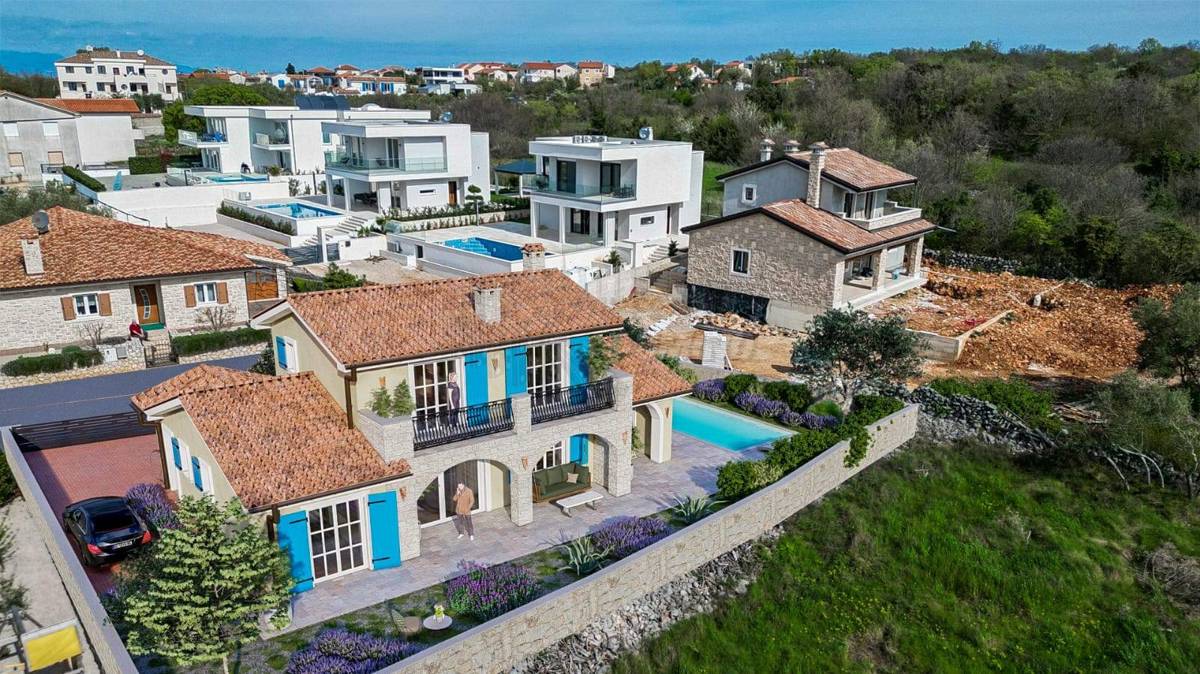 Lepa hiša v mediteranskem stilu. Otok Krk!