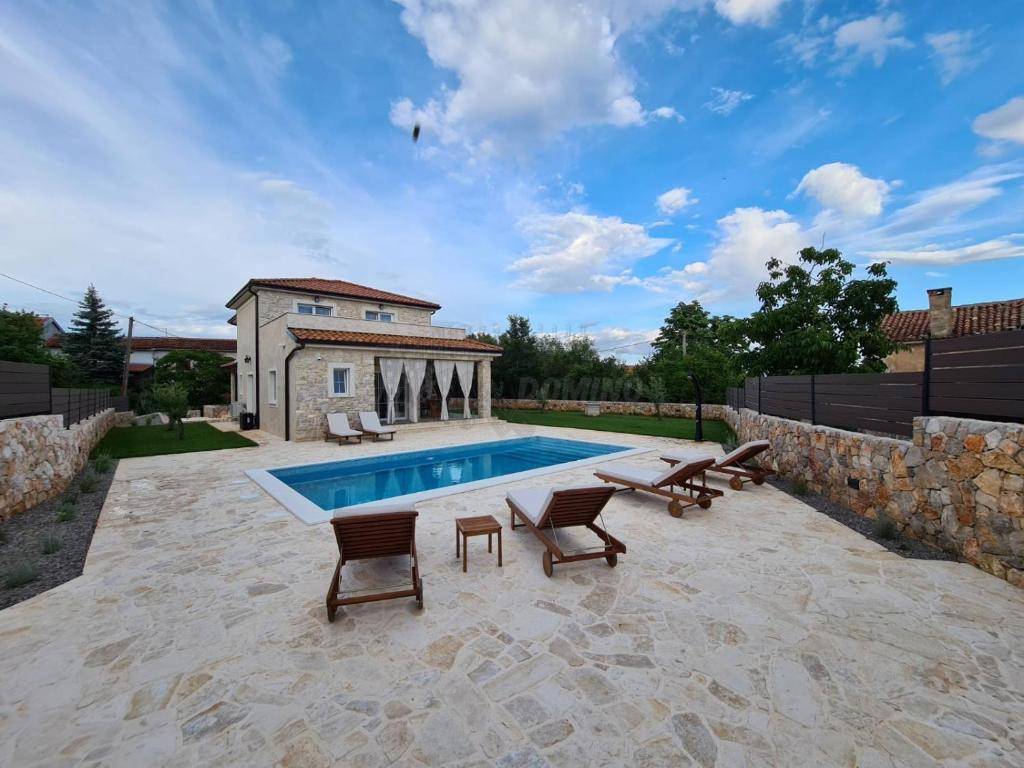 Vila v mediteranskem stilu, otok Krk!