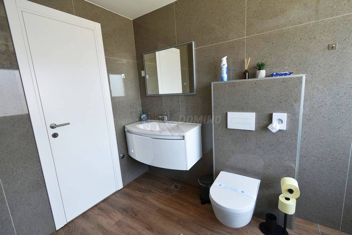 Čudovit Penthouse s panoramskim razgledom! Punat