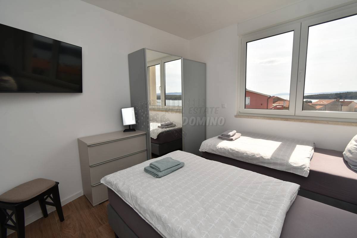 Čudovit Penthouse s panoramskim razgledom! Punat