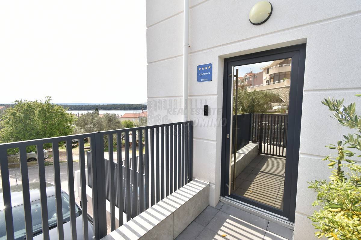 Čudovit Penthouse s panoramskim razgledom! Punat