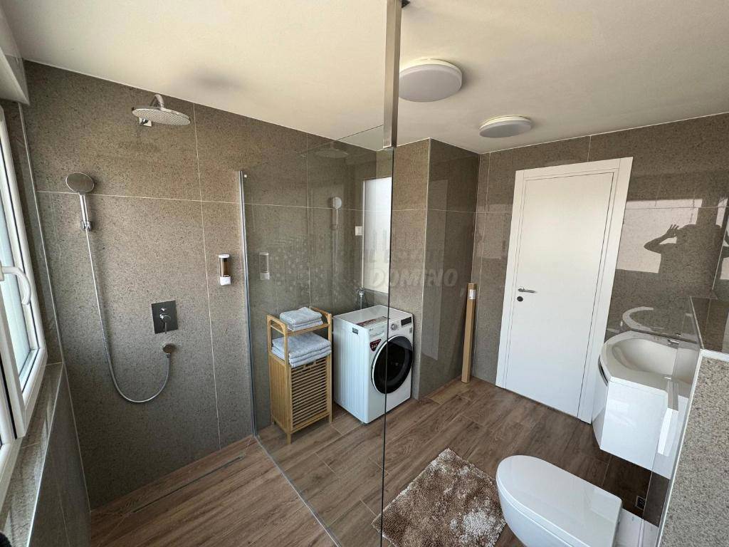 Čudovit Penthouse s panoramskim razgledom! Punat