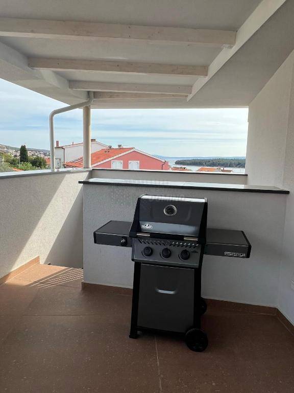 Čudovit Penthouse s panoramskim razgledom! Punat