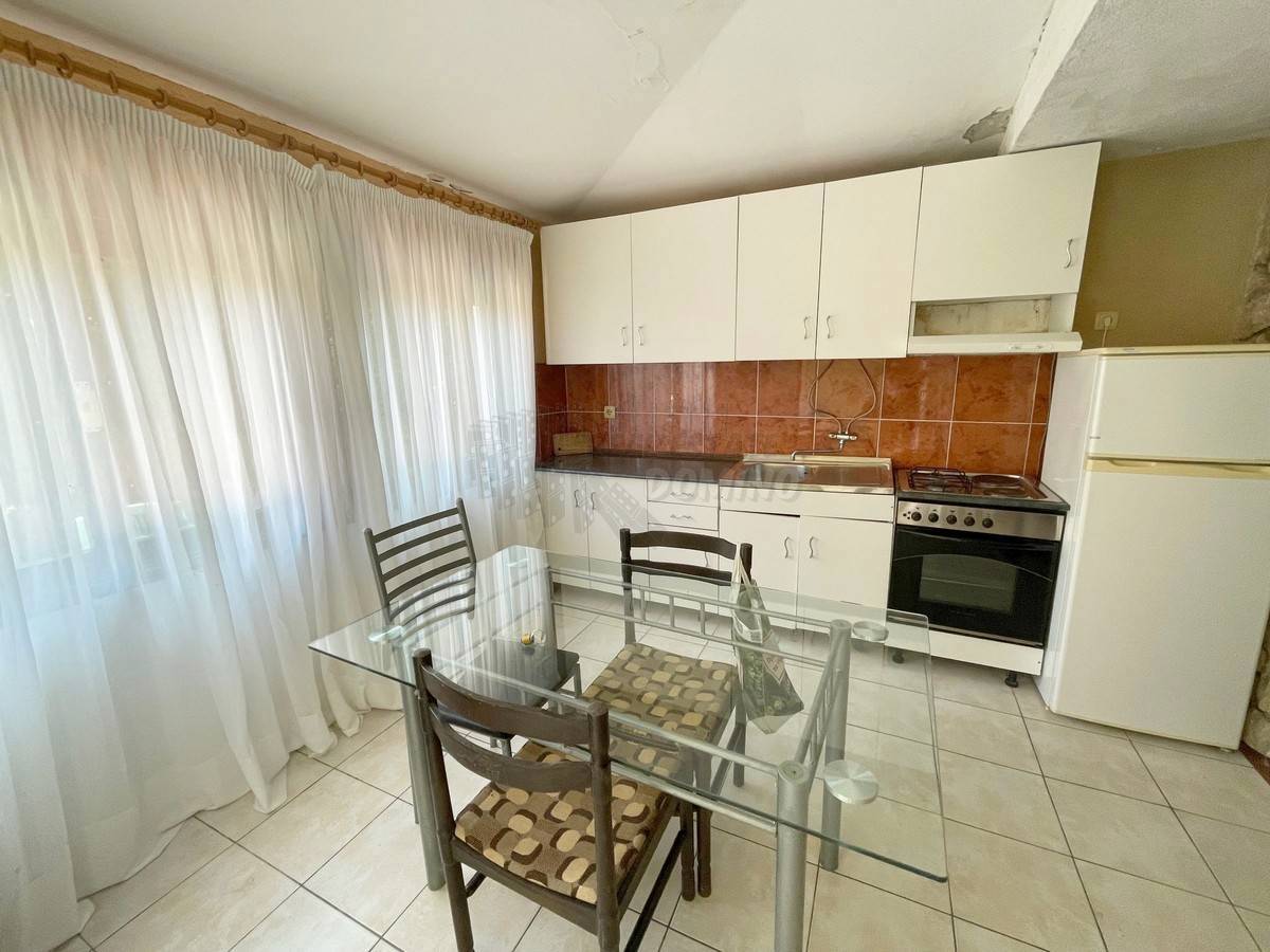 Hiša s 3 apartmaji in čudovitim razgledom! šilo!