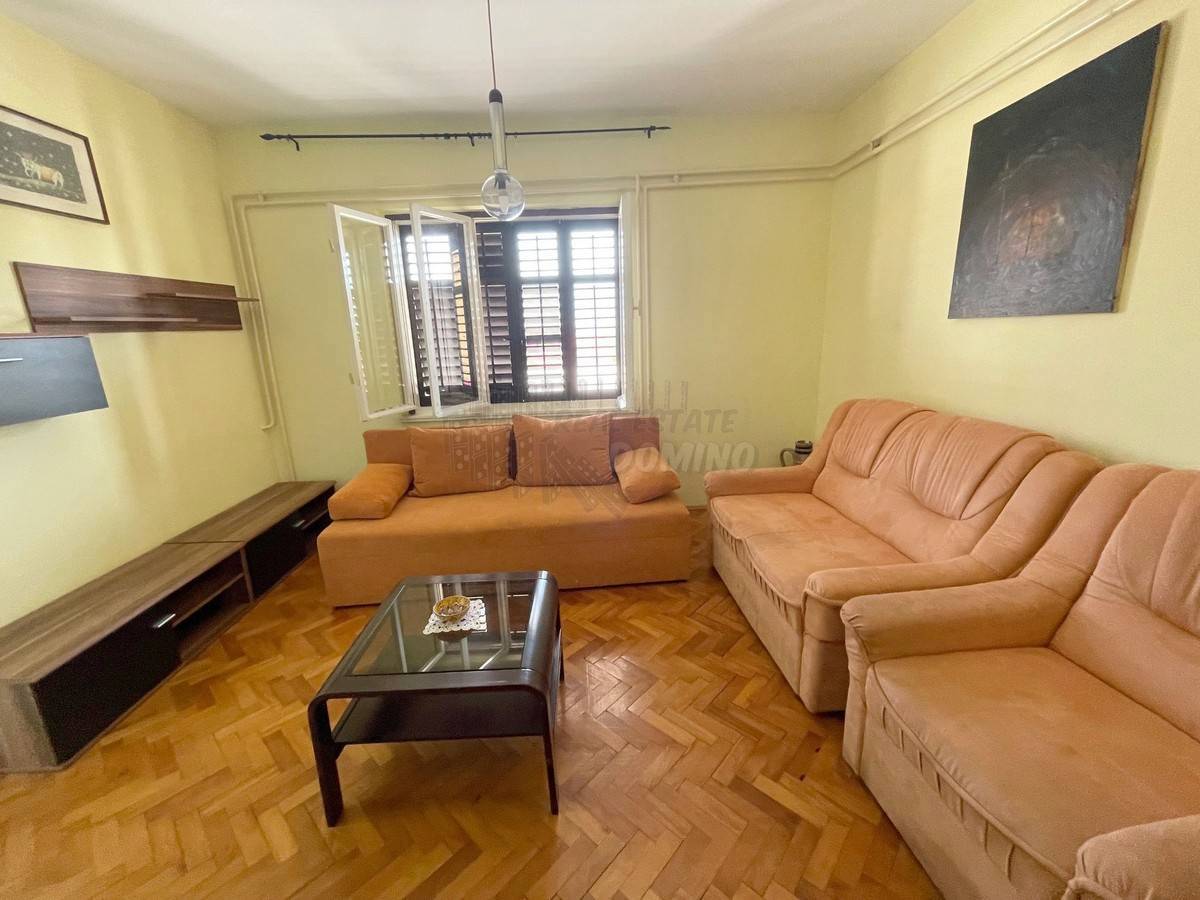 Hiša s 3 apartmaji in čudovitim razgledom! šilo!