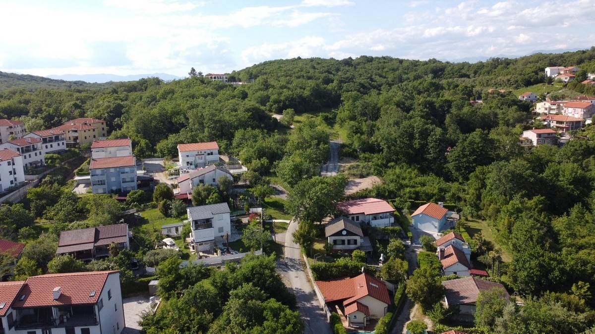 Samostojna hiša z veliko potenciala! Otok Krk!