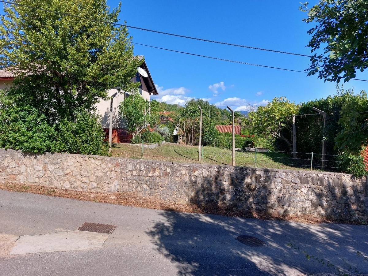 Samostojna hiša z veliko potenciala! Otok Krk!