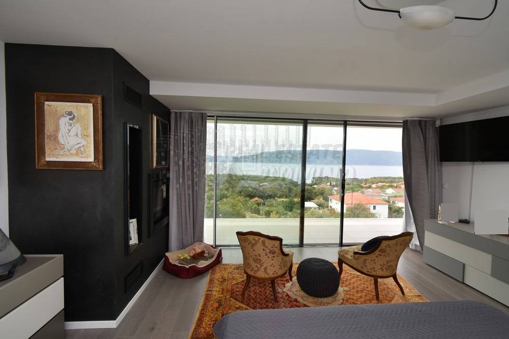 Edinstvena vila! Otok Krk!