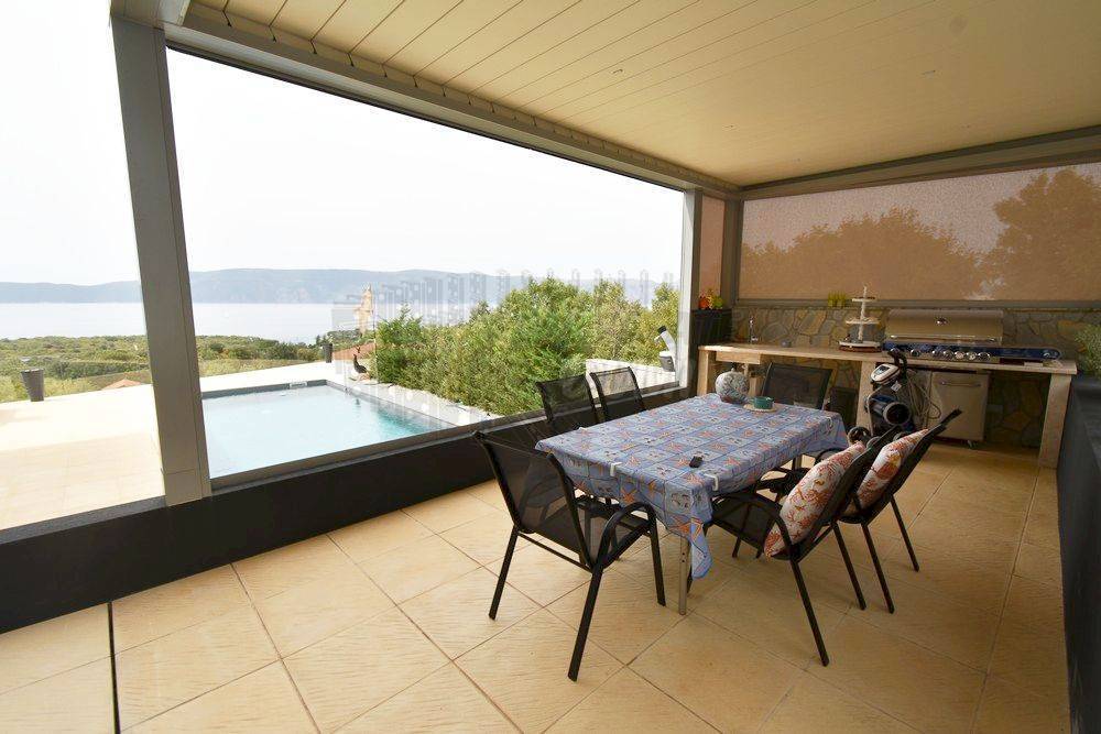 Edinstvena vila! Otok Krk!